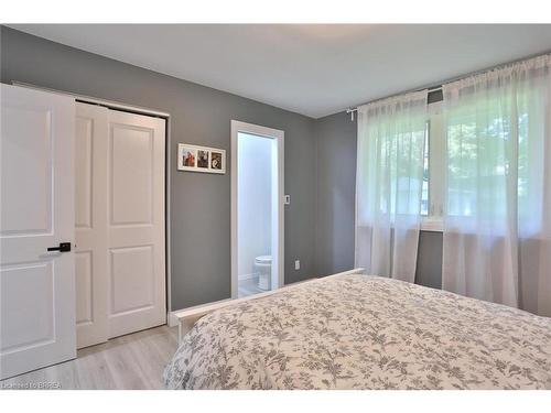 73 Milton Street, New Hamburg, ON - Indoor Photo Showing Bedroom