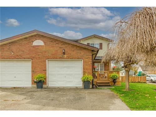 62 St James Street S, Waterford, ON - Outdoor