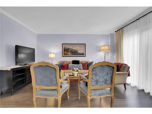 62 St James Street S, Waterford, ON - Indoor Photo Showing Living Room