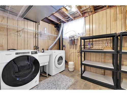 62 St James Street S, Waterford, ON - Indoor Photo Showing Laundry Room