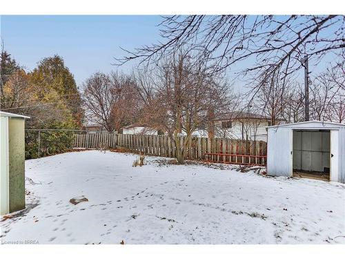 15 Queensbury Drive, Hamilton, ON - Outdoor