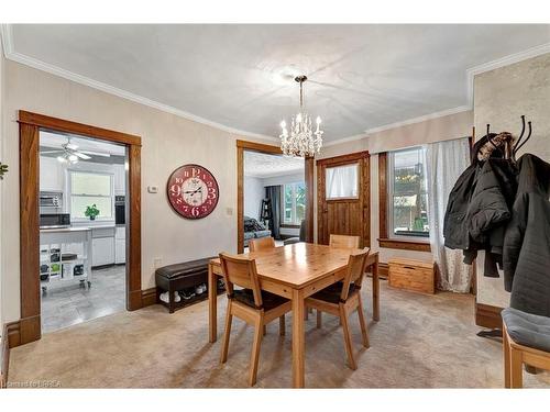 23 Centre Street, Cambridge, ON - Indoor Photo Showing Dining Room