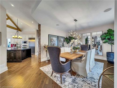16 Westlake Boulevard, Brantford, ON - Indoor Photo Showing Dining Room