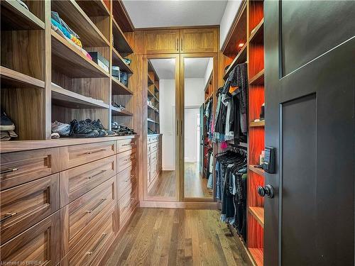 16 Westlake Boulevard, Brantford, ON - Indoor With Storage