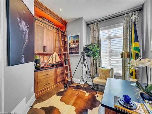 16 Westlake Boulevard, Brantford, ON - Indoor