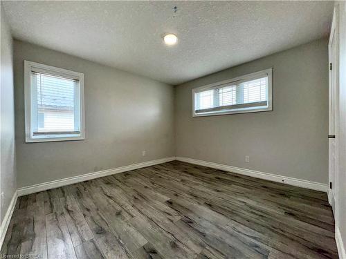 687 Spitfire Street, Woodstock, ON - Indoor Photo Showing Other Room