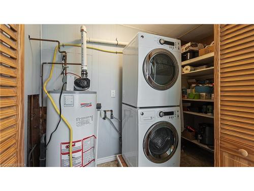 303 Cedar Drive, Turkey Point, ON - Indoor Photo Showing Laundry Room