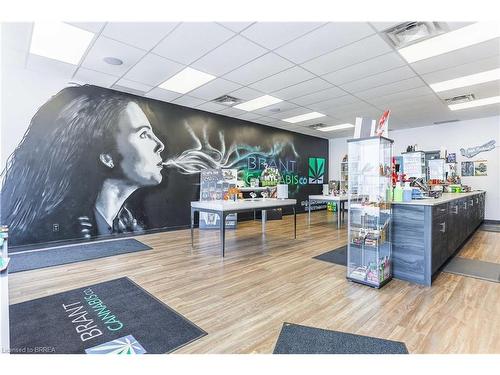 160-170 Charing Cross Street, Brantford, ON 