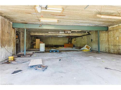 160-170 Charing Cross Street, Brantford, ON 