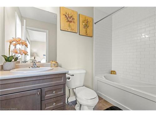 67-80 Willow Street, Paris, ON - Indoor Photo Showing Bathroom