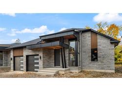 163 Parkside Drive  Brantford, ON N3T 0S9