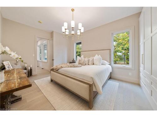 163 Parkside Drive, Brantford, ON - Indoor Photo Showing Bedroom