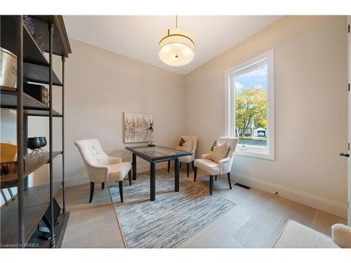 163 Parkside Drive, Brantford, ON - Indoor