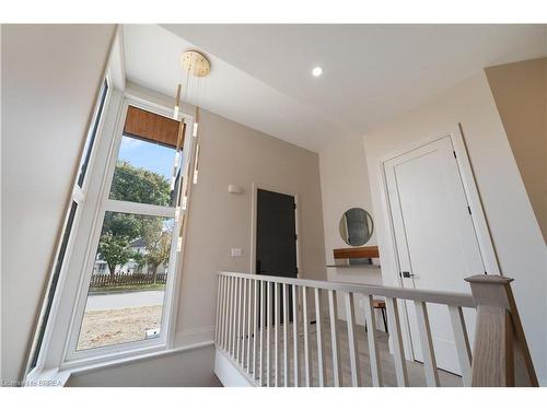 163 Parkside Drive, Brantford, ON - Indoor Photo Showing Other Room