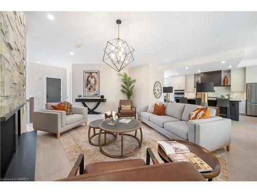 163 Parkside Drive, Brantford, ON - Indoor Photo Showing Living Room With Fireplace