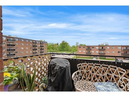 323-485 Thorold Road, Welland, ON - Outdoor With Balcony