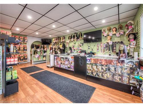 183 Market Street, Brantford, ON 