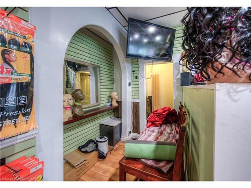 183 Market Street, Brantford, ON 