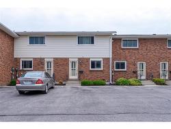 16-32 Montclair Crescent  Simcoe, ON N3Y 4R9