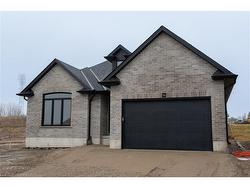 94 Vanrooy Trail  Waterford, ON N0E 1Y0
