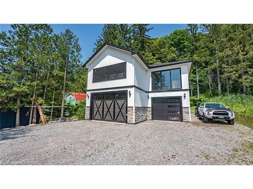 33 Cedar Drive, Turkey Point, ON - Outdoor