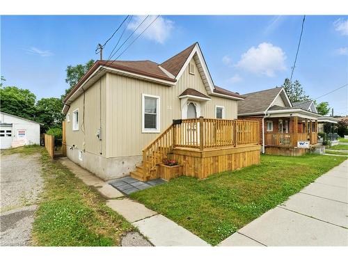 34 North Park Street  Brantford, ON N3R 4J6