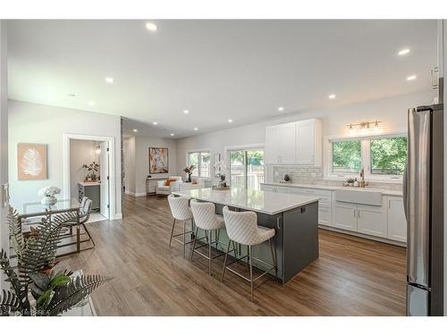 51 Brown Street W, Waterford, ON - Indoor