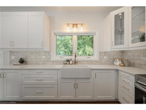 51 Brown Street W, Waterford, ON - Indoor Photo Showing Kitchen