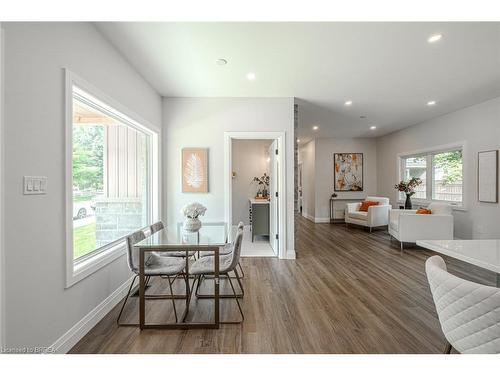 51 Brown Street W, Waterford, ON - Indoor