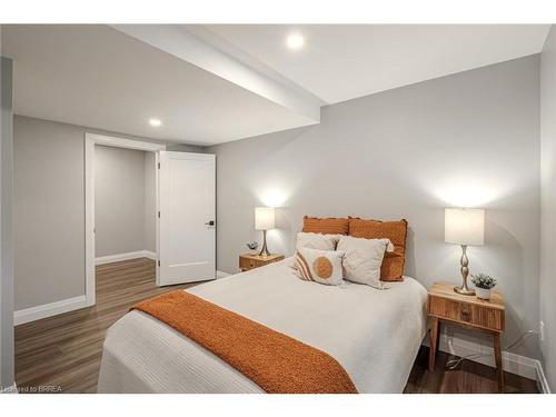 51 Brown Street W, Waterford, ON - Indoor Photo Showing Bedroom