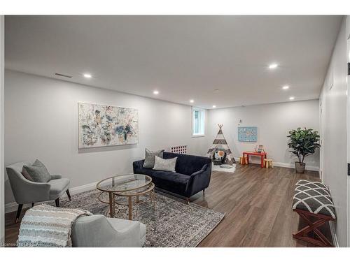 51 Brown Street W, Waterford, ON - Indoor