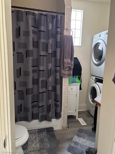 15 Buffalo Street, Brantford, ON 