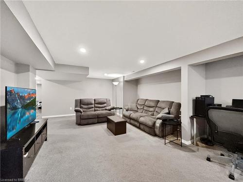 6 Sherry Lane, Brantford, ON - Indoor