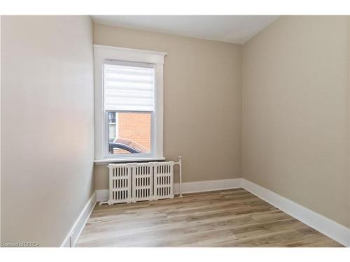 179 Grey Street, Brantford, ON - Indoor Photo Showing Other Room