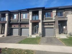 11 Poole Street  Brantford, ON N3V 0B2