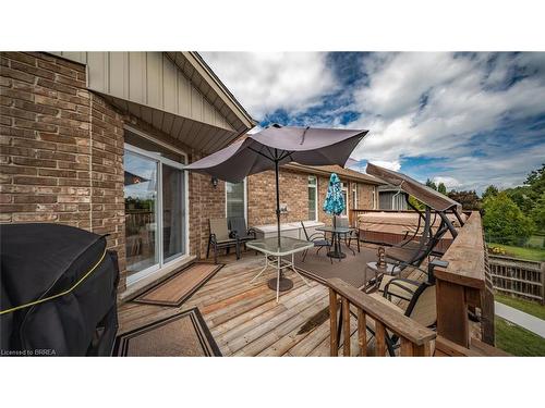 424 Lakeview Drive, Woodstock, ON - Outdoor With Deck Patio Veranda With Exterior
