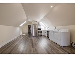 Upper-753 Colborne Street E Brantford, ON N3S 3S2