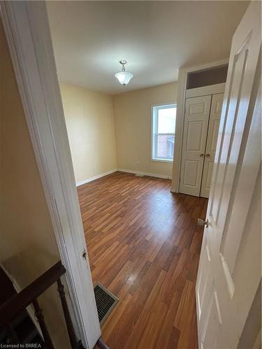 34 Young Street, Woodstock, ON 