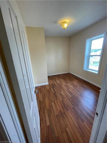 34 Young Street, Woodstock, ON 