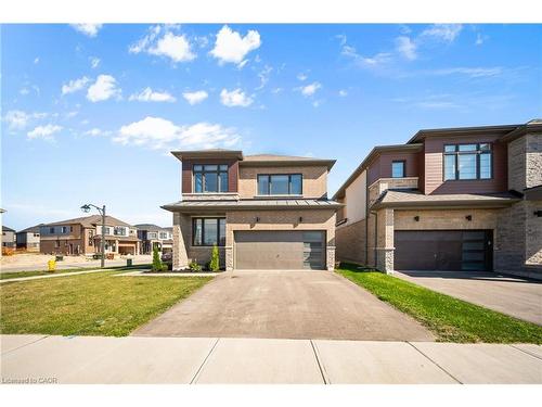 1 Bee Crescent  Brantford, ON N3T 0V7