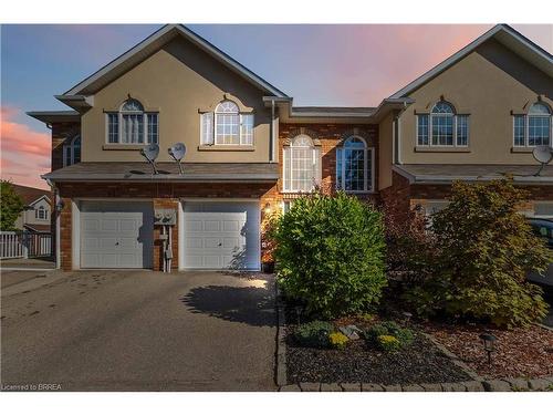 92-20 Mcconkey Crescent  Brantford, ON N3S 0C1