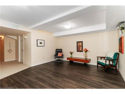 92-20 Mcconkey Crescent, Brantford, ON - Indoor