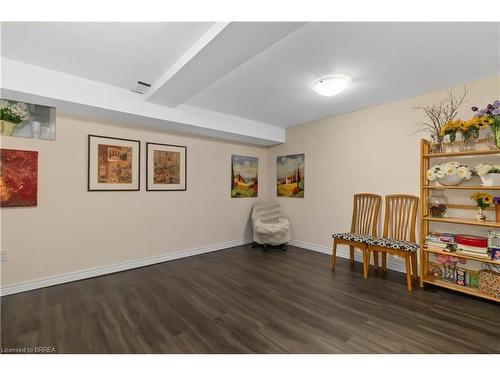 92-20 Mcconkey Crescent, Brantford, ON - Indoor Photo Showing Other Room