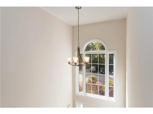 92-20 Mcconkey Crescent, Brantford, ON - Indoor Photo Showing Other Room