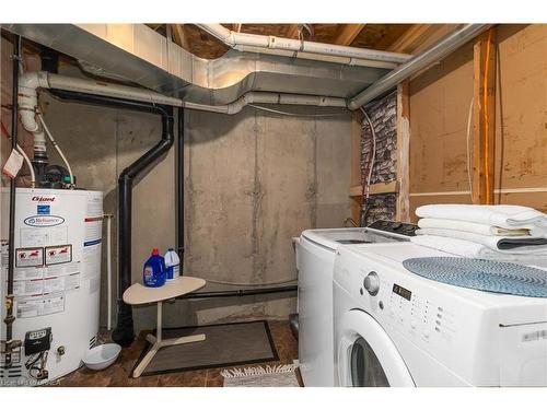 92-20 Mcconkey Crescent, Brantford, ON - Indoor