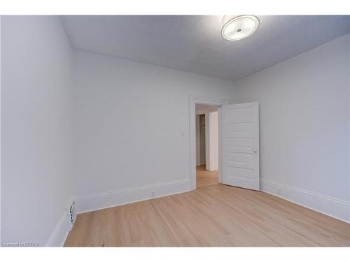 174-176 Darling Street, Brantford, ON 