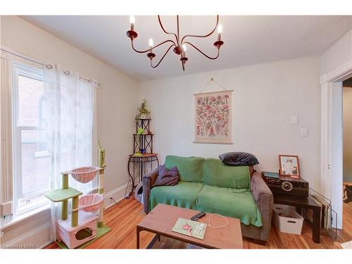 174-176 Darling Street, Brantford, ON 