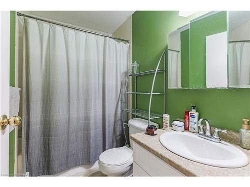 31-1115 Nellis Street, Woodstock, ON - Indoor Photo Showing Bathroom