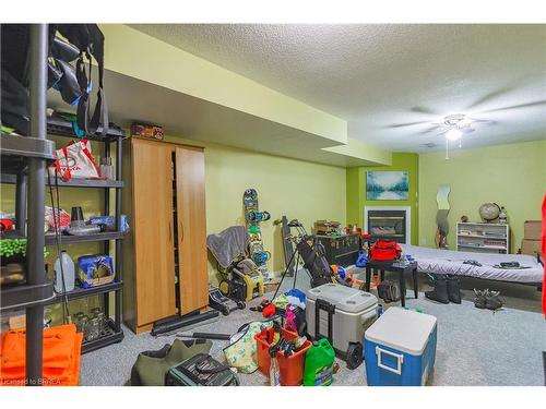 31-1115 Nellis Street, Woodstock, ON - Indoor