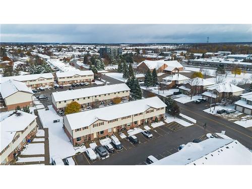 31-1115 Nellis Street, Woodstock, ON - Outdoor With View